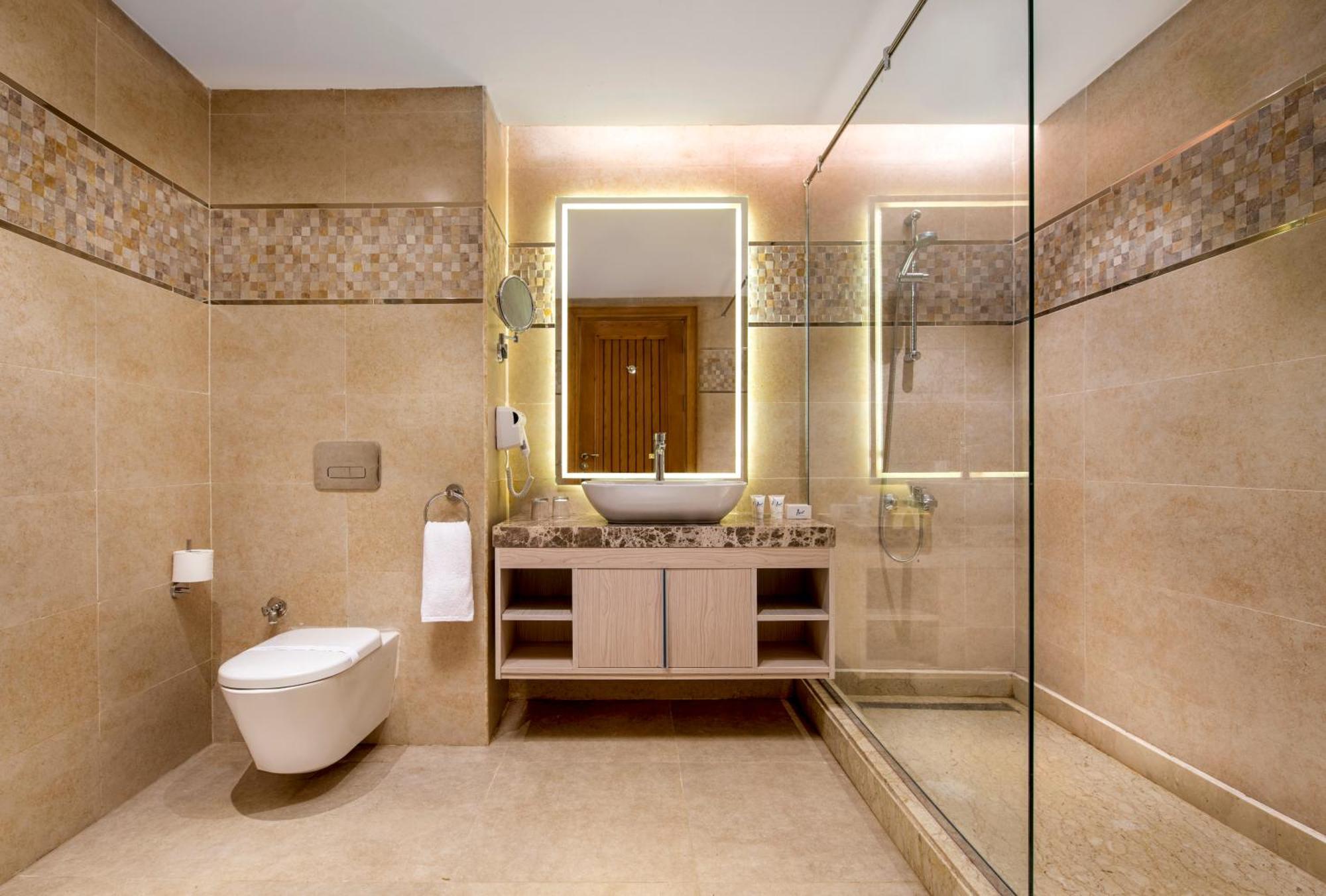 Azur One Eleven Alamein Hotel El Alamein