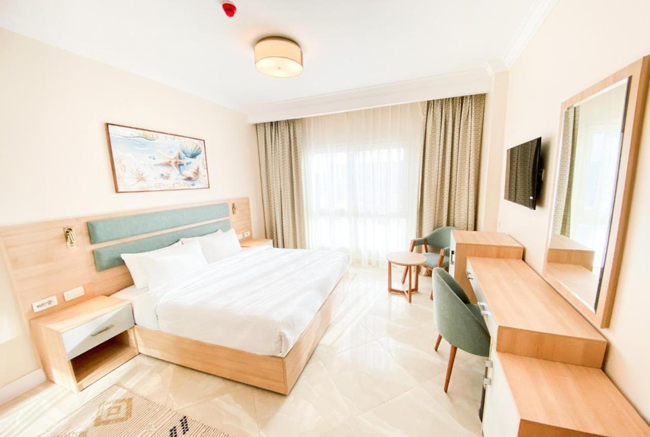 Hotel Azur One Eleven Alamein